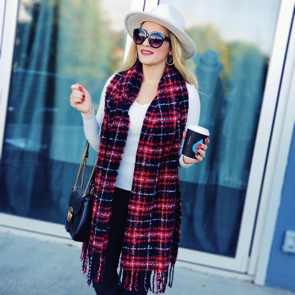 Soft Plaid Print Oblong Scarf - Gift - Red… - Picture 4 of 5